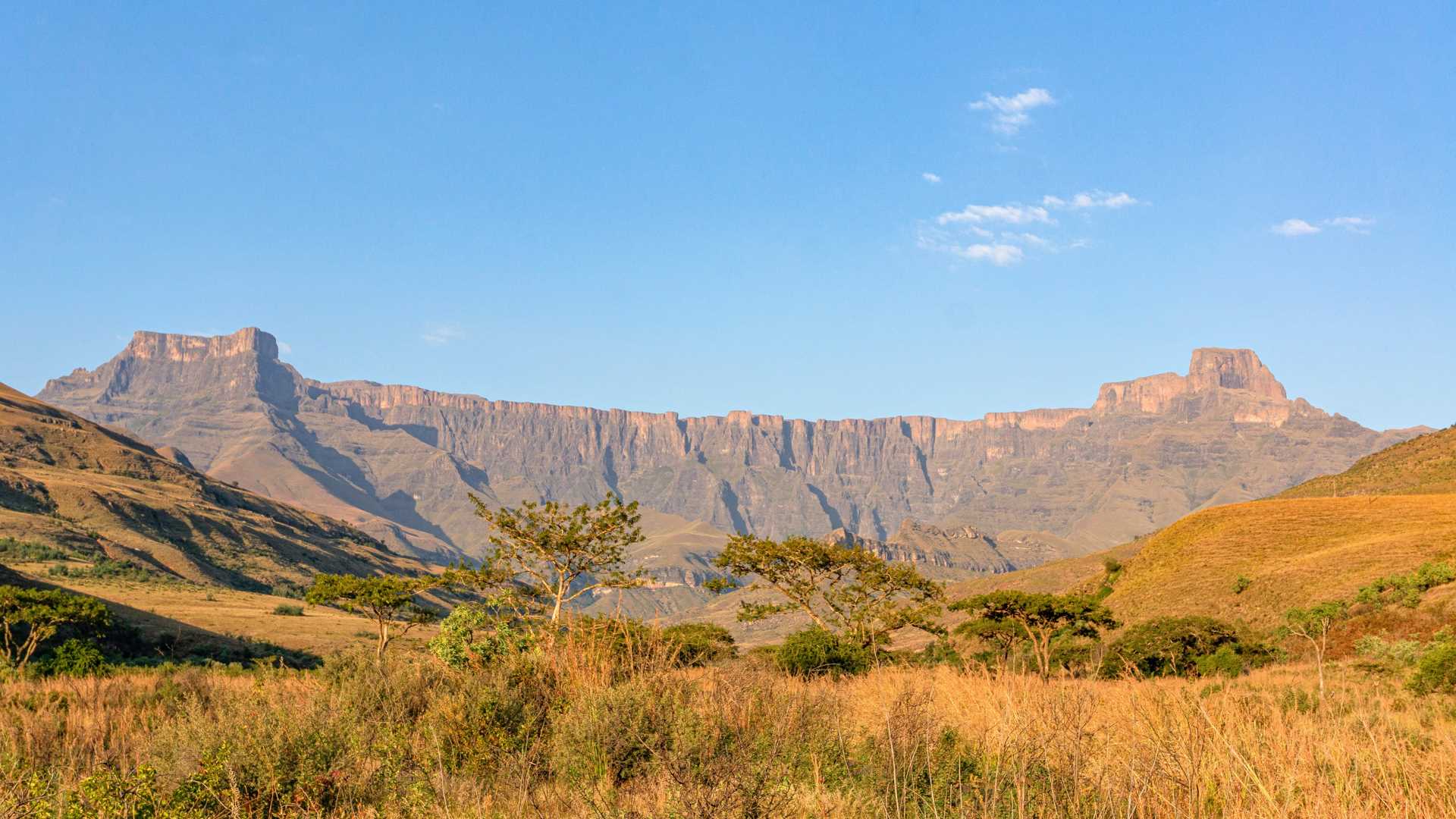 Drakensberg Amphitheatre And Tugela Gorge Hike Map And Guide